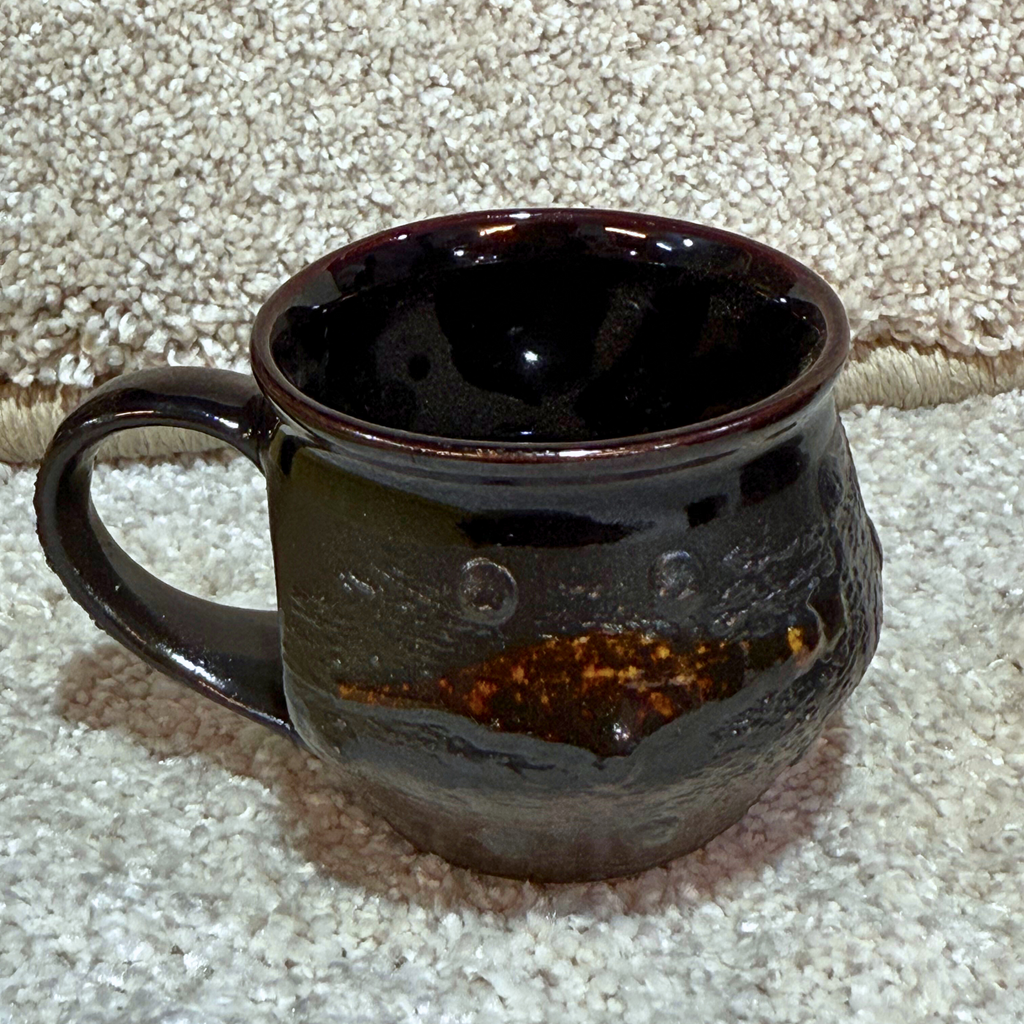 VINTAGE BLACK CERMAIC CUPS